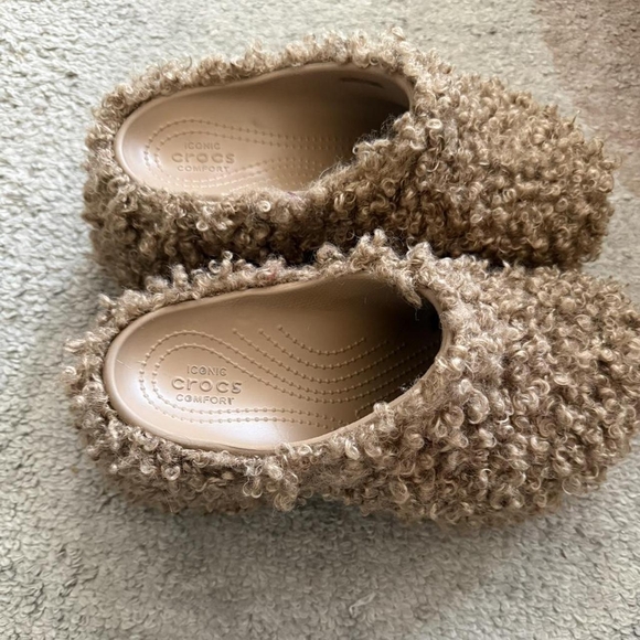 Crocs Doodle Fur Siren Size 9 Platform - Picture 5 of 5